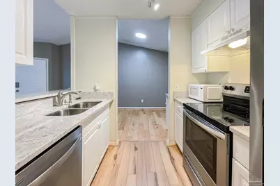 601 E Burgess #E4, Pensacola, FL 32504 - Photo 4