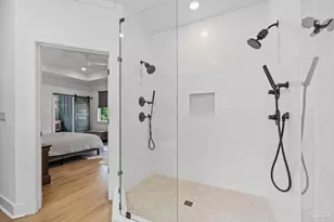 1421 E Texar Dr, Pensacola, FL 32503 - Photo 42