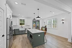 1421 E Texar Dr, Pensacola, FL 32503 - Photo 20