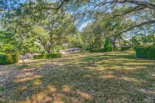 4640 Bessinger Ln, Pace, FL 32571 - Photo 40