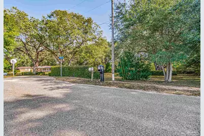 4640 Bessinger Ln, Pace, FL 32571 - Photo 42