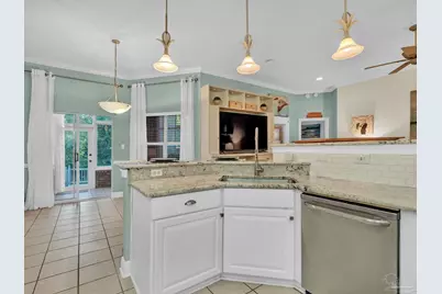 9601 Grallatorial Cir, Pensacola, FL 32507 - Photo 10