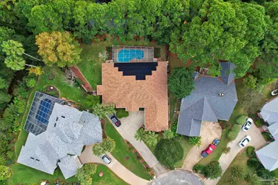 1284 Point East Cir, Gulf Breeze, FL 32563 - Photo 2