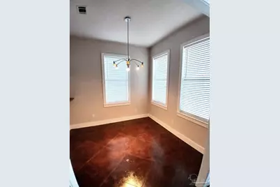 1149 N Guillemard St, Pensacola, FL 32501 - Photo 2