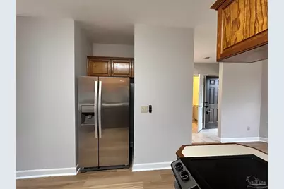 40 Baybridge Dr #J, Gulf Breeze, FL 32561 - Photo 10