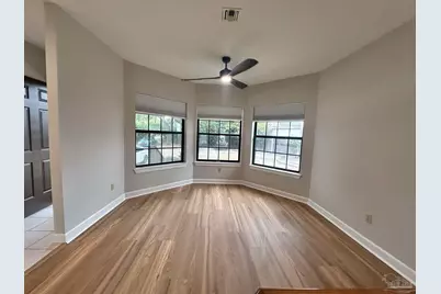 40 Baybridge Dr #J, Gulf Breeze, FL 32561 - Photo 10