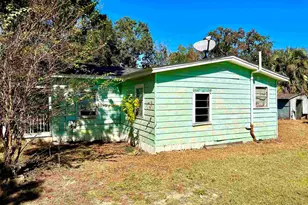 3042 N Guillemard St, Pensacola, FL 32503 - Photo 6