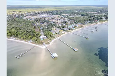 2012 Pritchard Pt, Navarre, FL 32566 - Photo 10