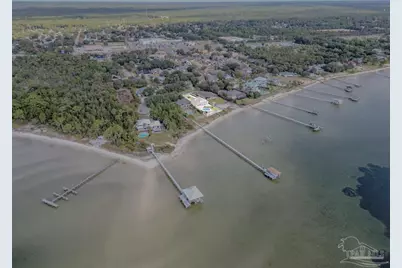 2012 Pritchard Pt, Navarre, FL 32566 - Photo 46