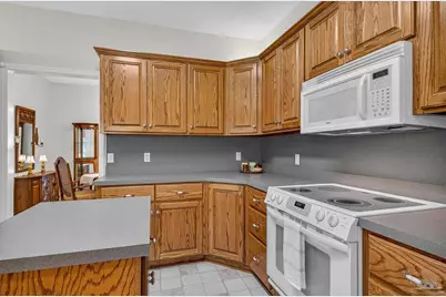 5685 Nicklaus Ln, Milton, FL 32570 - Photo 8