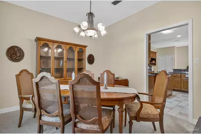 5685 Nicklaus Ln, Milton, FL 32570 - Photo 6