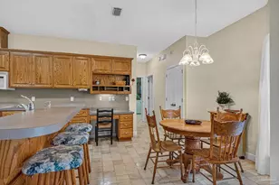 5685 Nicklaus Ln, Milton, FL 32570 - Photo 10