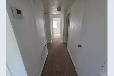 10 Archer Ave, Pensacola, FL 32505 - Photo 4