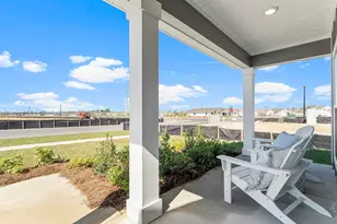 2771 Chevy Cir, Pace, FL 32571 - Photo 2