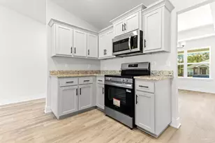 1876 Summer Pecan Dr, Cantonment, FL 32533 - Photo 8