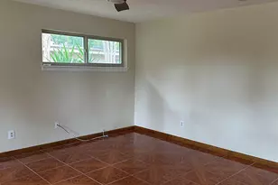 207 California Dr NE, Fort Walton Beach, FL 32548 - Photo 4