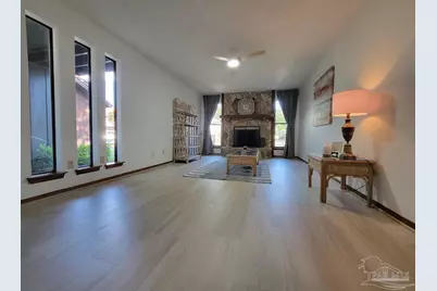 6212 Kirsten Dr, Pensacola, FL 32504 - Photo 8