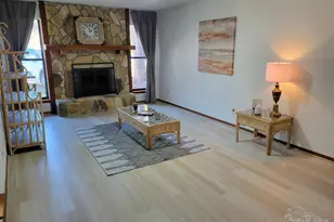 6212 Kirsten Dr, Pensacola, FL 32504 - Photo 10