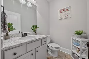 1346 Lombardy Dr, Gulf Breeze, FL 32563 - Photo 30