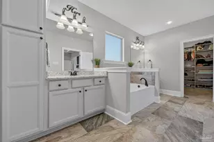 1346 Lombardy Dr, Gulf Breeze, FL 32563 - Photo 18