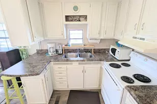 81 Horn Dr, Lillian, AL 36549 - Photo 16