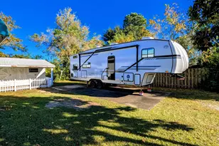 81 Horn Dr, Lillian, AL 36549 - Photo 40