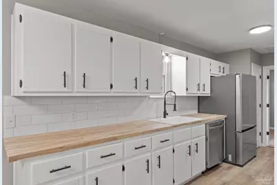 6494 Kennington Cir, Milton, FL 32570 - Photo 12