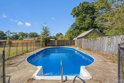 6494 Kennington Cir, Milton, FL 32570 - Photo 2