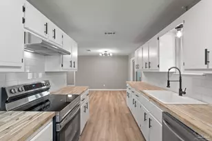 6494 Kennington Cir, Milton, FL 32570 - Photo 14