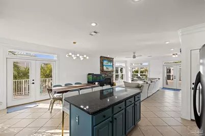 22 Seashore Dr, Pensacola Beach, FL 32561 - Photo 2