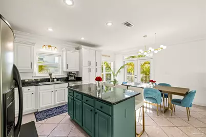 22 Seashore Dr, Pensacola Beach, FL 32561 - Photo 18