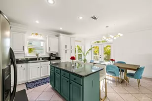 22 Seashore Dr, Pensacola Beach, FL 32561 - Photo 18