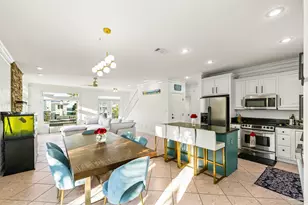 22 Seashore Dr, Pensacola Beach, FL 32561 - Photo 14