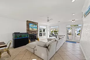 22 Seashore Dr, Pensacola Beach, FL 32561 - Photo 10