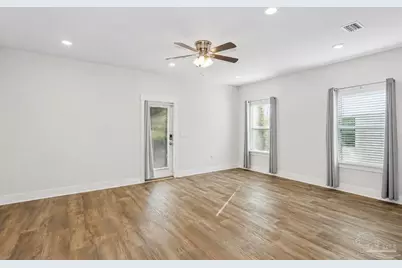 8916 Brigade Trl, Pensacola, FL 32534 - Photo 4