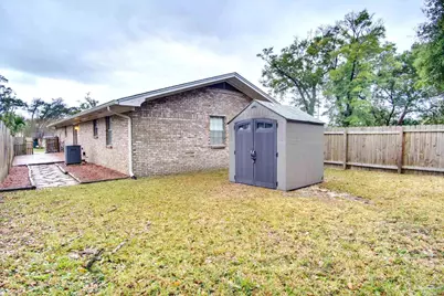 1400 N D St, Pensacola, FL 32501 - Photo 24