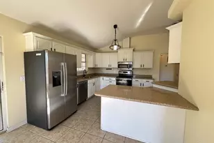 8096 Castle Pointe Way, Pensacola, FL 32506 - Photo 4