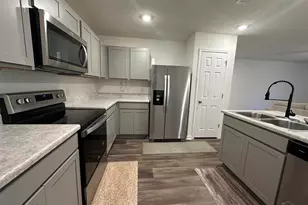 8752 Schooner Ln, Pensacola, FL 32507 - Photo 4