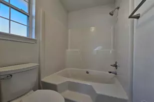 28 Easton St, Cantonment, FL 32533 - Photo 10