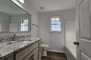 28 Easton St, Cantonment, FL 32533 - Photo 14