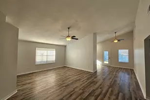 28 Easton St, Cantonment, FL 32533 - Photo 2