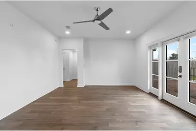 316 W Romana St, Pensacola, FL 32502 - Photo 12