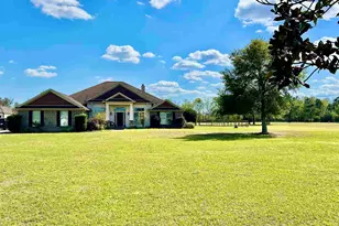 3751 Cotton Gin Ln, Pace, FL 32571 - Photo 2