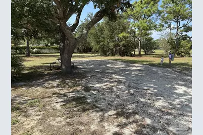 6576 Liberty St, Navarre, FL 32566 - Photo 38