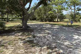 6576 Liberty St, Navarre, FL 32566 - Photo 38