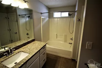 319 Mirabelle Dr, Pensacola, FL 32514 - Photo 8