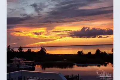 3240 Quietwater Ln, Gulf Breeze, FL 32563 - Photo 54