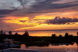 3240 Quiet Water Ln, Gulf Breeze, FL 32563 - Photo 54