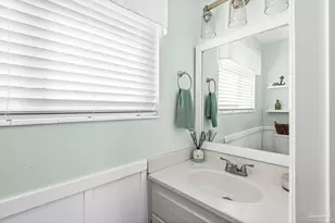 3240 Quiet Water Ln, Gulf Breeze, FL 32563 - Photo 24