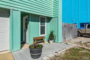 3240 Quiet Water Ln, Gulf Breeze, FL 32563 - Photo 4